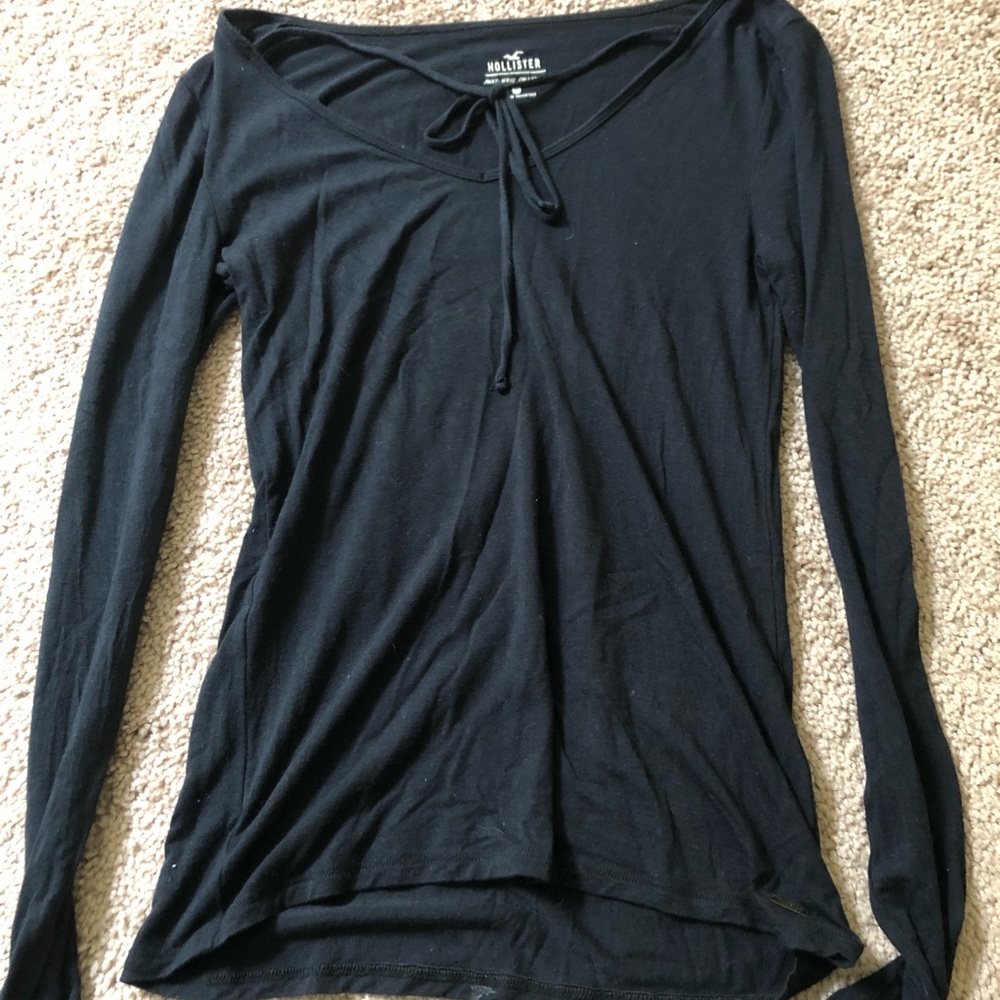Long sleeve black shirt